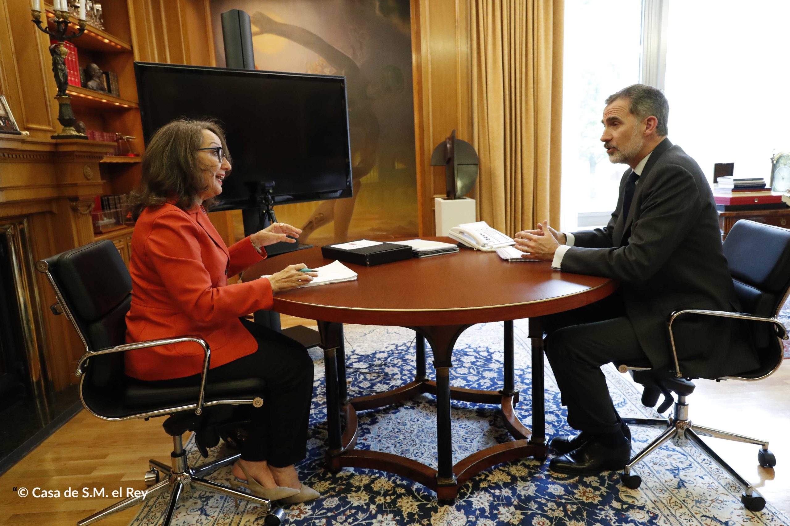 El Rey de España recibe en audiencia a la secretaria general iberoamericana para conocer la respuesta de Iberoamérica ante el COVID-19